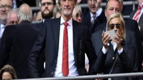 莫拉塔与曹丕关系探秘