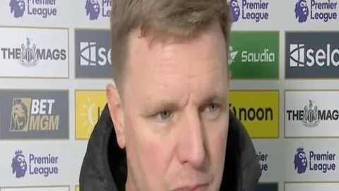 迈凯伦车手诺里斯在阿布扎比F1大奖赛中夺得分站赛杆位